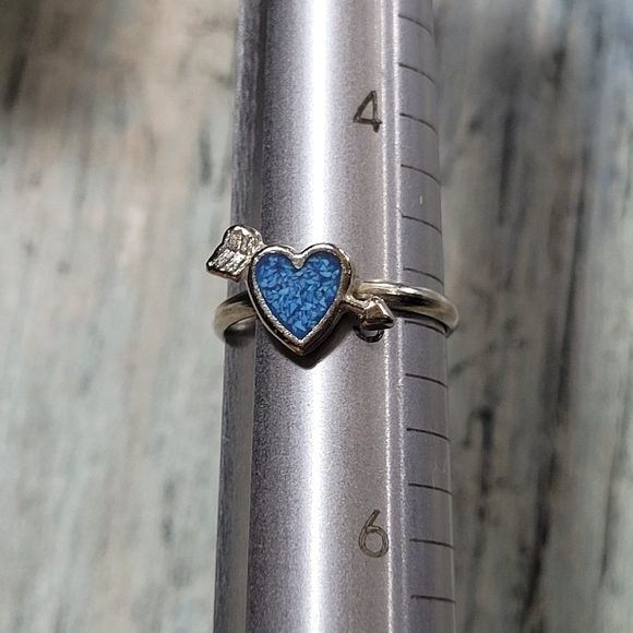 Five Fashion Rings. - Picture 5 of 11